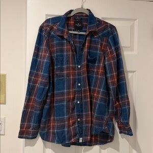 American Eagle Boyfriend Shirt Blue and Red Plaid Button-Up Shirt Vintage